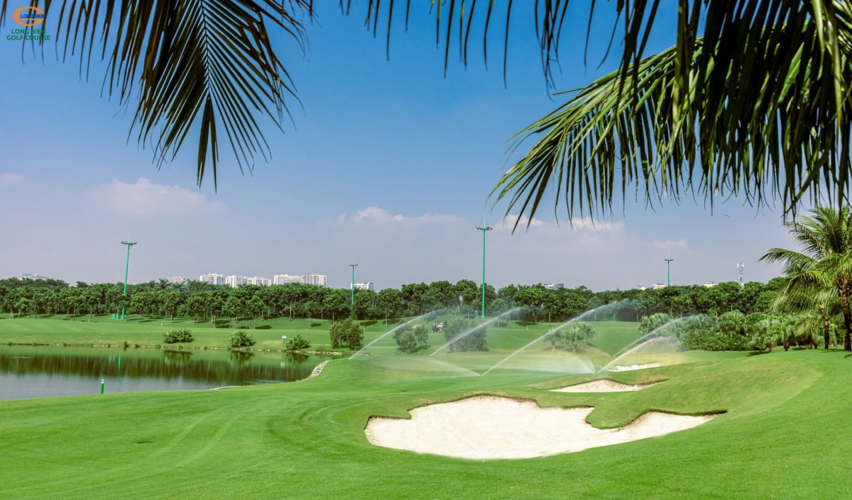 Sân golf Long Biên - nơi diễn ra màn so tài của bảng nghiệp dư (ảnh: HNGA)