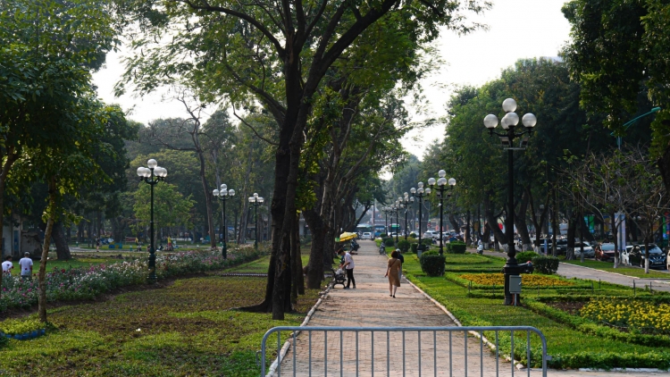 Hà Nội thêm mảng xanh từ việc “hồi sinh” công viên 