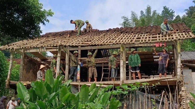 Rút ngắn thời gian hoàn thành xóa nhà tạm, nhà dột nát 
