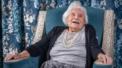 Thói quen đơn giản giúp 3 cụ bà sống trên 100 tuổi