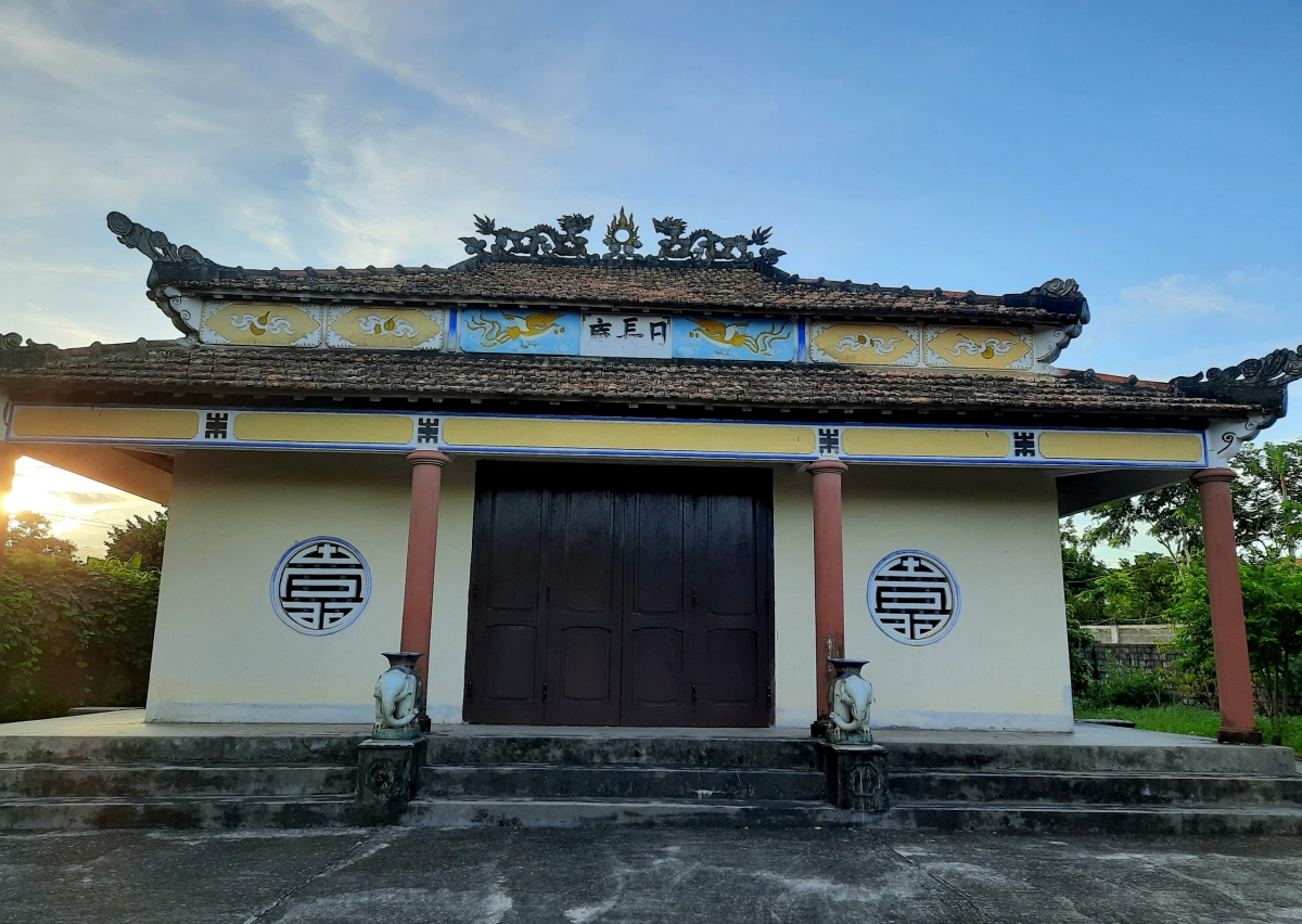 Đền thờ Hoàng Kế Viêm ở làng Văn La, xã Lương Ninh, huyện Quảng Ninh, tỉnh Quảng Bình