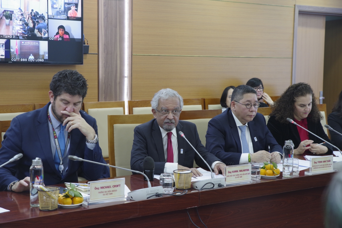 Ông Kamal Malhotra, Điều phối viên thường trú LHQ tại Việt Nam chia sẻ những khó khăn, mất mát của nhân dân Việt Nam.