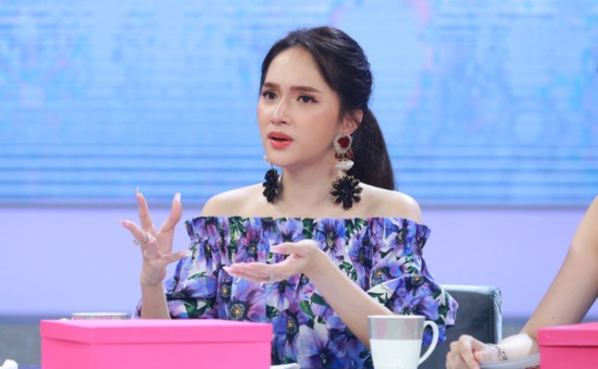 đến... bị gắn mác "Nữ hoàng đạo lý"