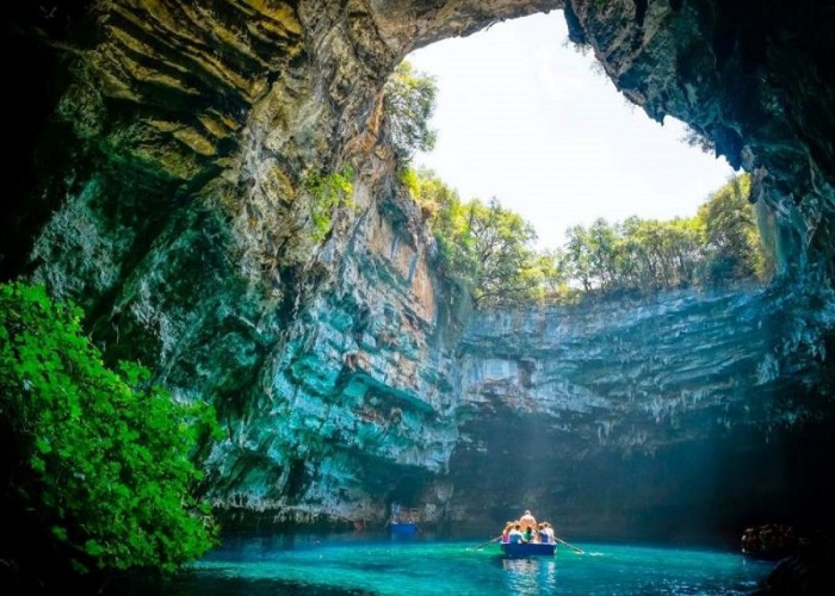 Vườn Quốc gia Phong Nha – Kẻ Bàng (Quảng Bình).
