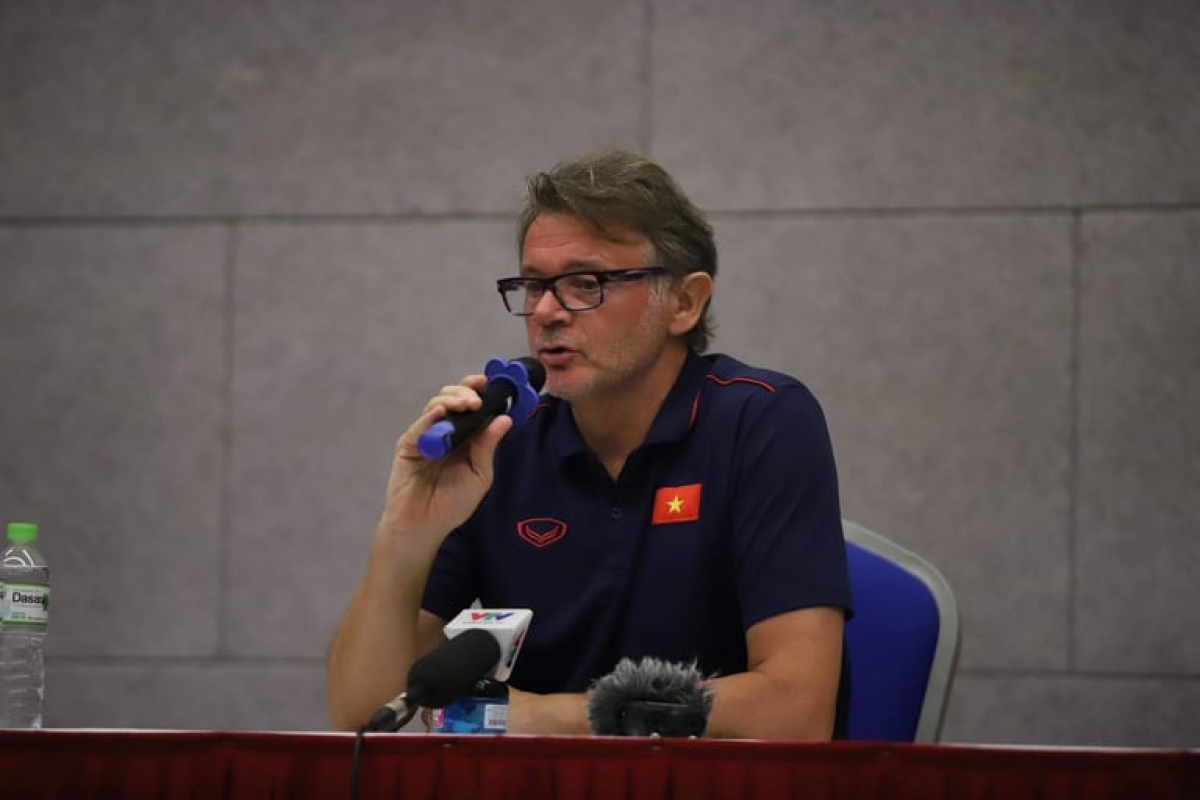 HLV Philippe Troussier