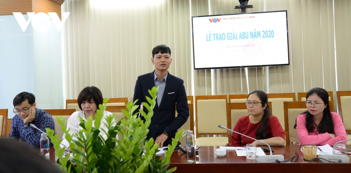 Phóng viên Trần Bá Duy chia sẻ cảm nhận sau khi nhận được giải thưởng