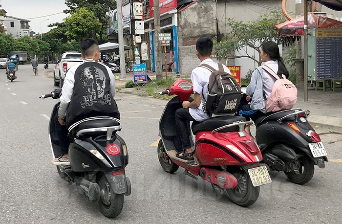 Học sinh là đối tượng chính sử dụng xe máy dưới 50cc và xe máy điện có công suất dưới 4KW