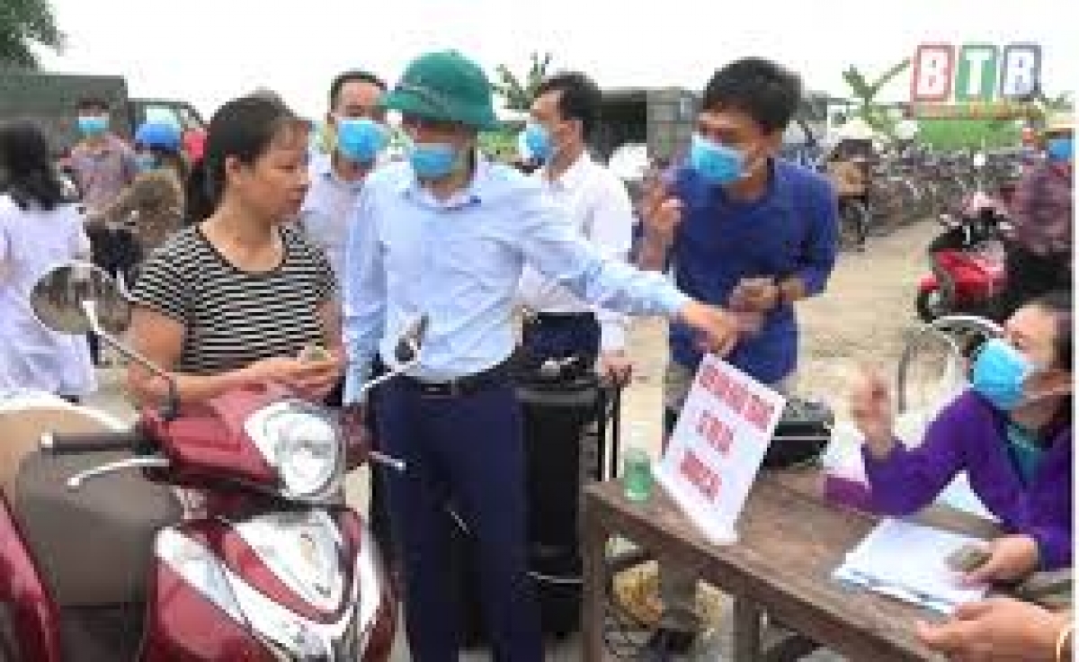 Nhiều người chủ quan không đeo khẩu trang tại nơi công cộng