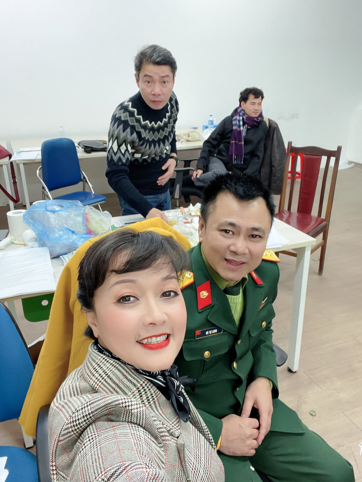 Hình ảnh trên facebook nghệ sỹ Vân Dung, được cho là ghi lại từ một buổi tập chương trình Táo quân