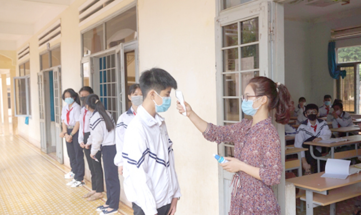 Bộ GD&ĐT yêu cầu các cơ sở giáo dục thực hiện nghiêm các quy định về phòng chống dịch Covid-19