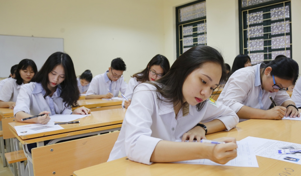 Việc Bộ GD&ĐT bổ sung môn tiếng Hàn vào danh mục các môn thi tốt nghiệp THPT Kỳ thi tốt nghiệp THPT năm 2021, thí sinh sẽ có thêm lựa chọn trong môn thi Ngoại ngữ.