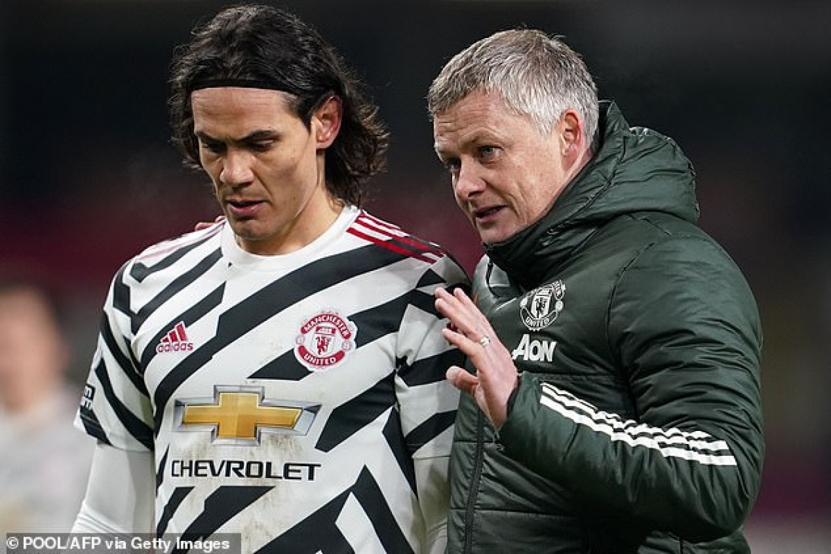OGS vẫn hy vọng giữ chân Cavani ở lại thêm 1 năm, bất chấp những nghi ngờ về tương lai của anh