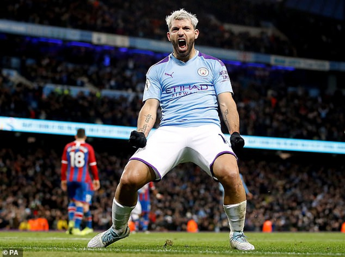 Nếu chiêu mộ được Aguero, Man United sẽ "mua" thêm thời gian cho Rashford và Greenwood trưởng thành hơn