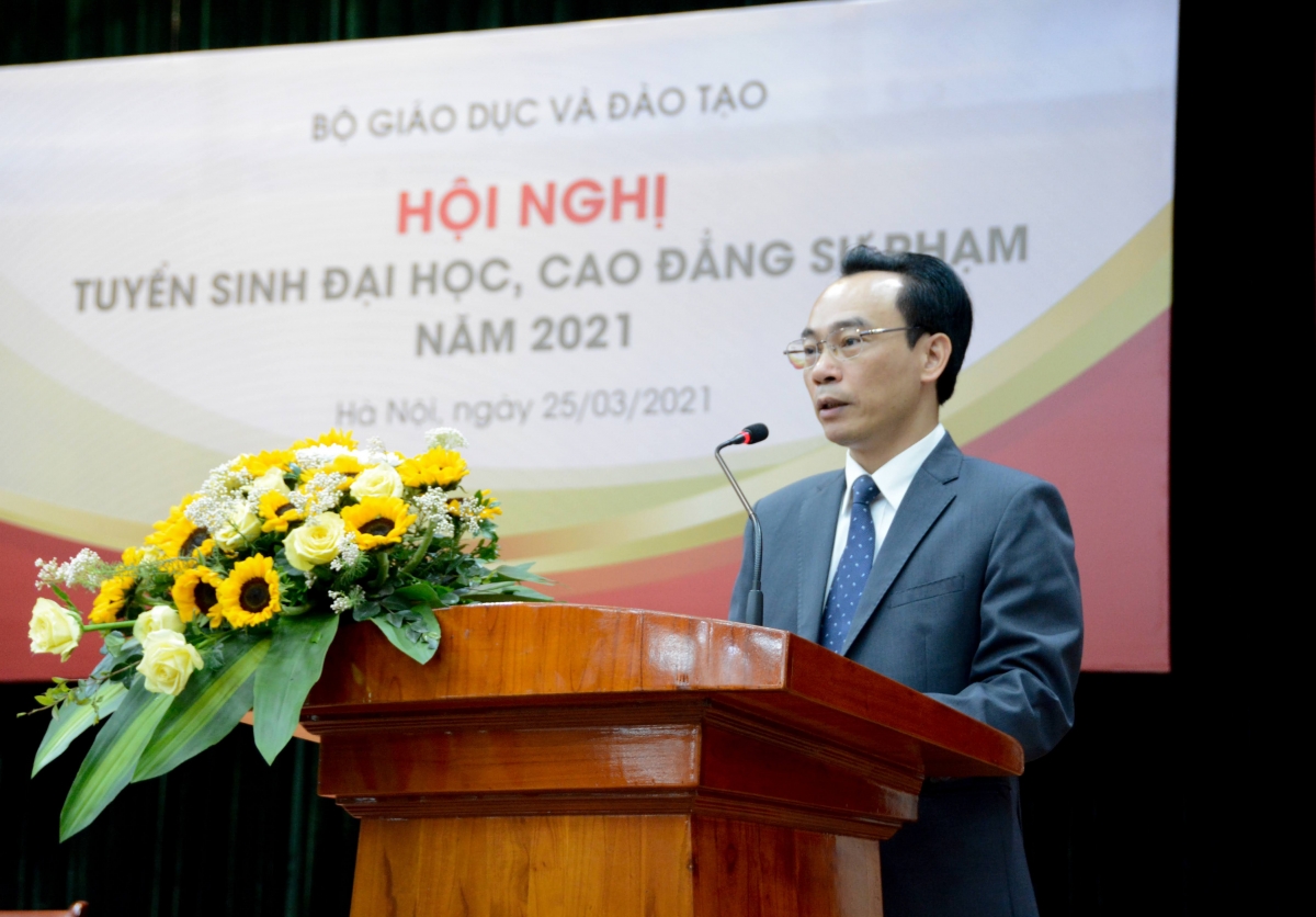 Thứ trưởng Hoàng Minh Sơn: "Tuyển sinh Đại học đã và đang tạo điều kiện tối đa cho thí sinh trên tinh thần cơ quan quản lý, các trường phải nhận phần khó về mình"