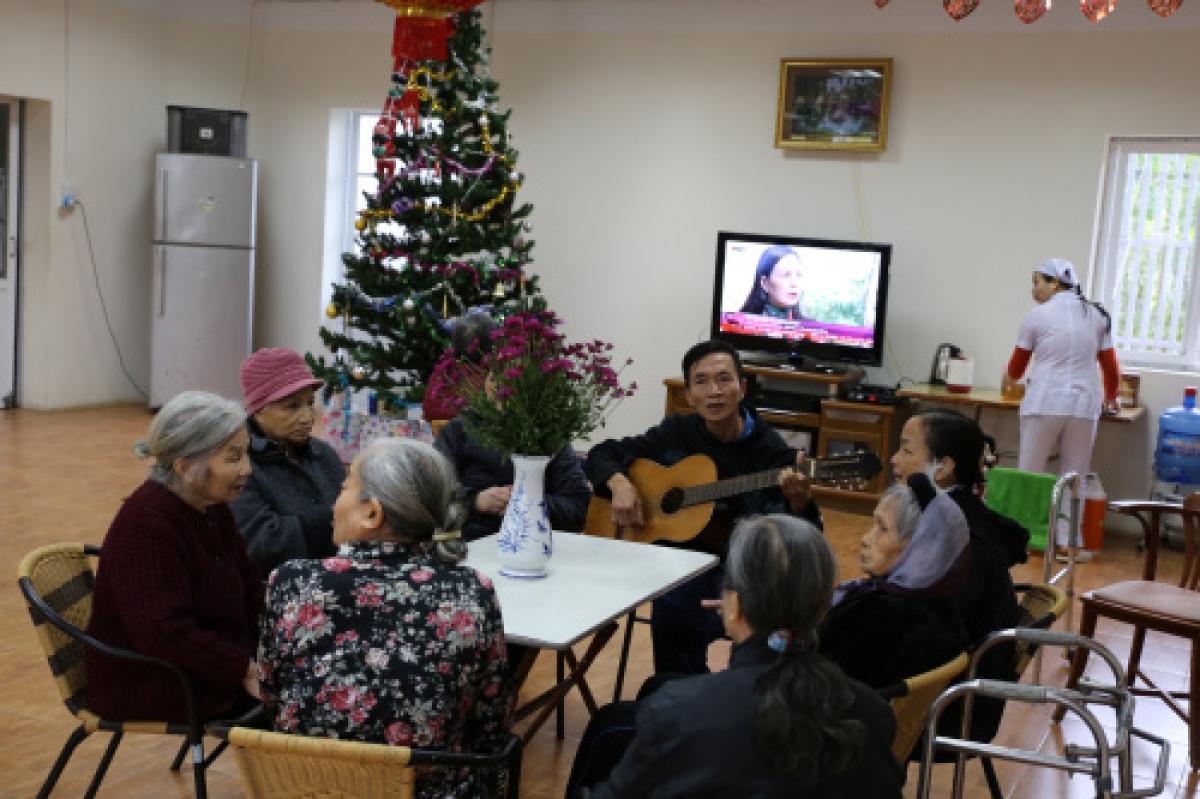 Phút thư giãn của các cụ tại Trung tâm dưỡng lão