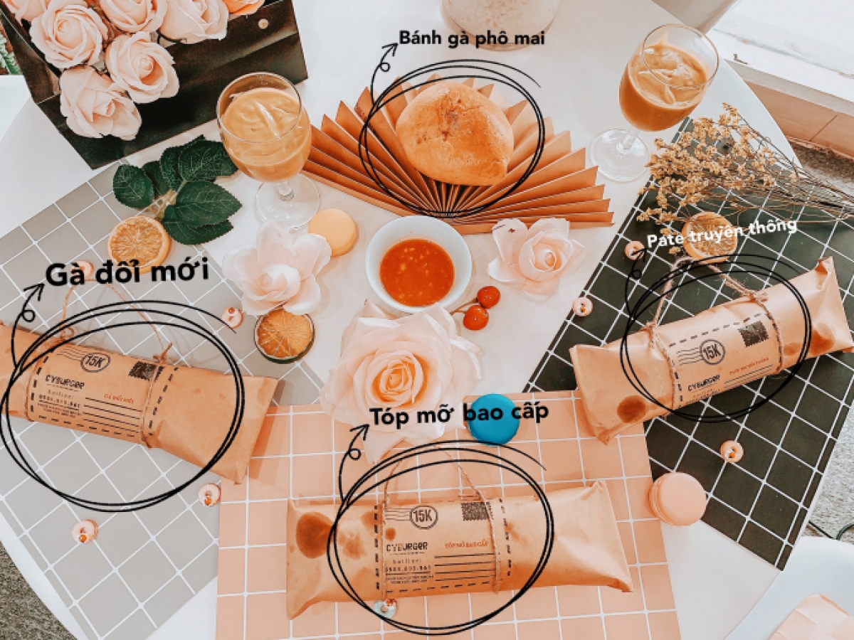Bánh mì với nhiều loại nhân để các thực khách lựa chọn