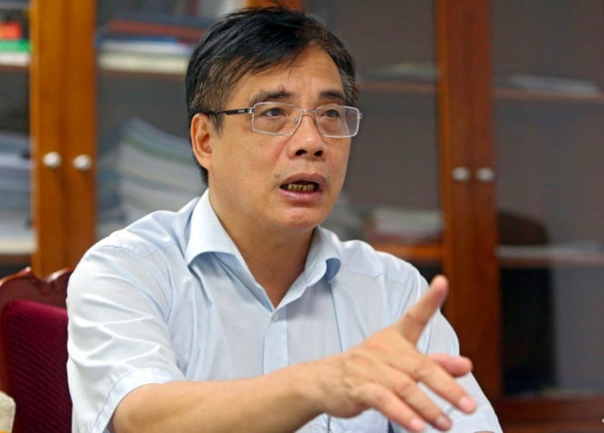 Chuyên gia kinh tế, PGS.TS Trần Đình Thiên cho rằng việc đào tạo nghề trong giai đoạn tới phải gắn liền với các trung tâm khởi nghiệp, trung tâm đổi mới sáng tạo và hướng tới đào tạo nghề nghiệp sáng tạo.
