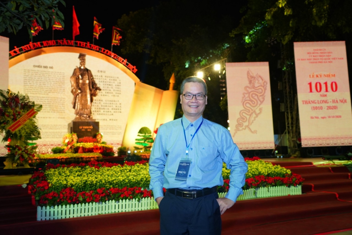 Tôi đã từng từ chối nhiều hợp đồng dịch vì họ không đồng ý chuyển ngữ từ Logicstic thành "tiếp vận hậu cần" hay "kho vận", "slogan" thành "hiệu ngữ" - Tạ Quang Đông