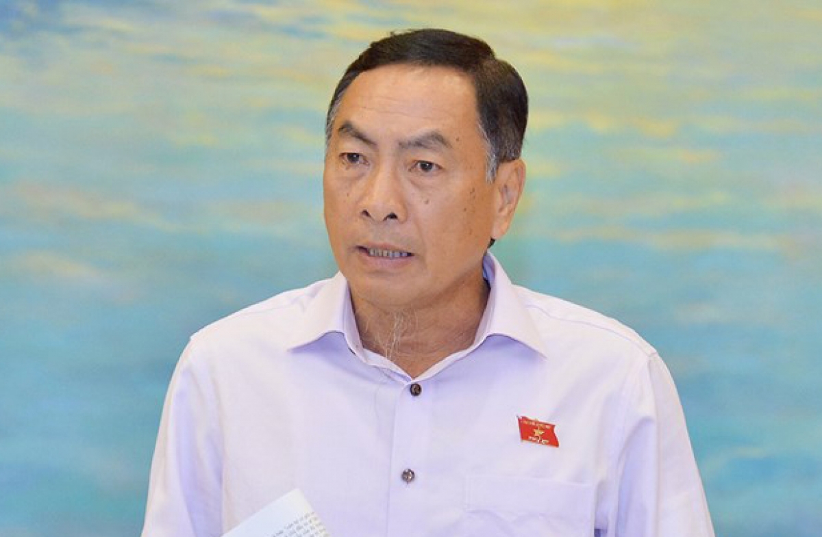 đại biểu Phạm Văn Hòa (đoàn Đồng Tháp)