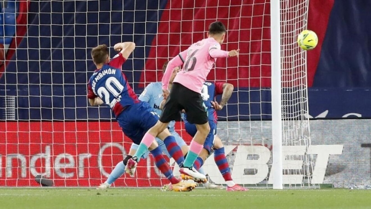 Pedri nâng tỷ số lên 2-0 cho Barca (Ảnh: Internet)
