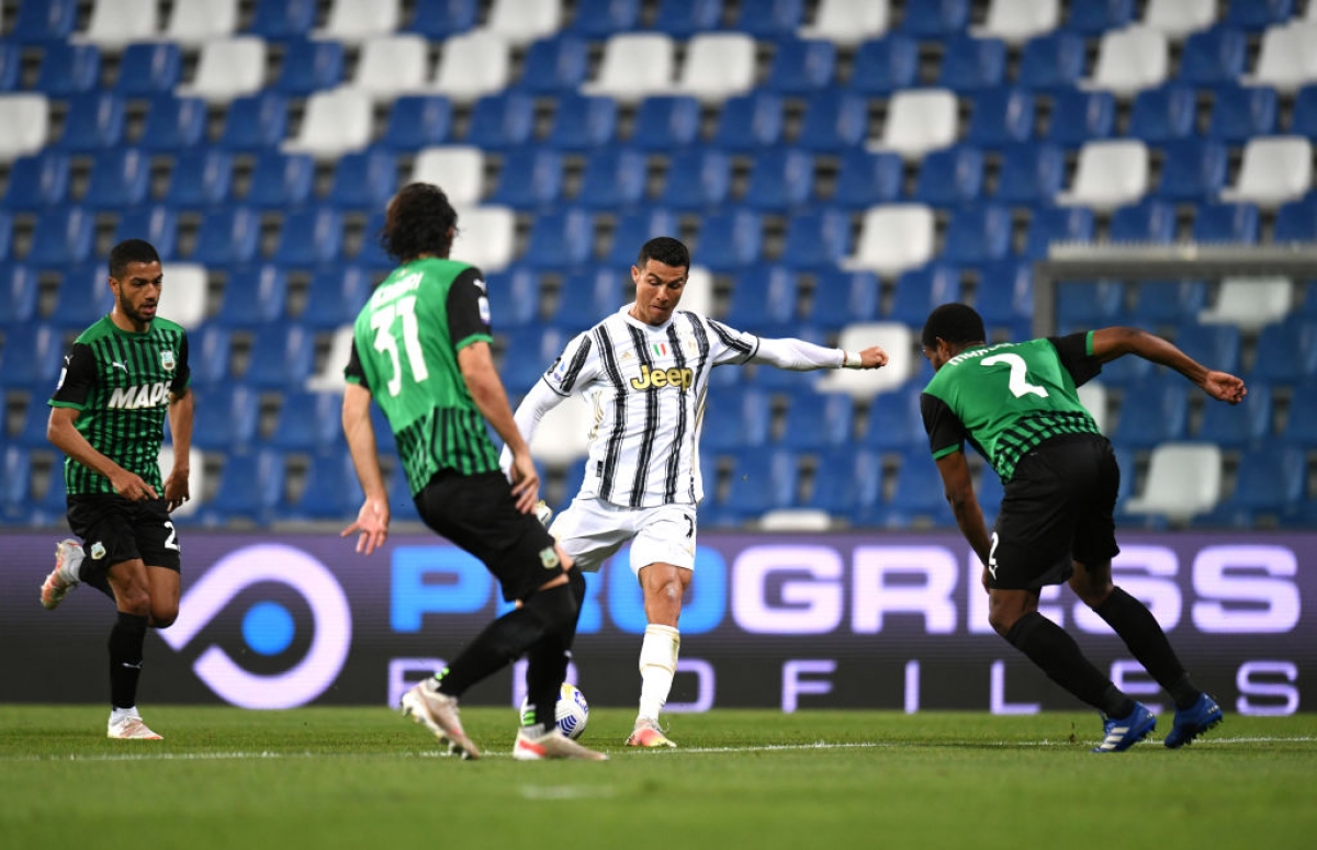Ronaldo đã đóng góp cho Juventus chẵn 100 bàn thắng (Ảnh: Internet)