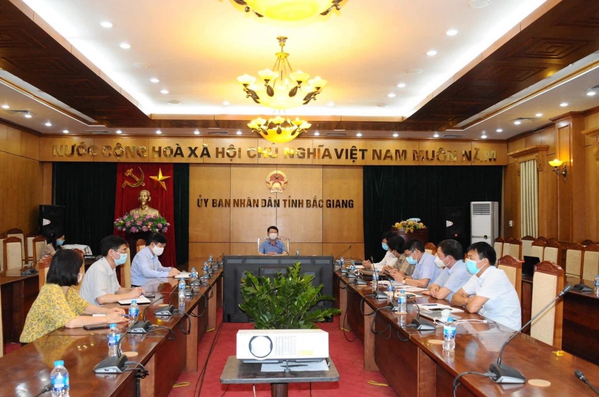 Cuộc họp khẩn đêm 19/5