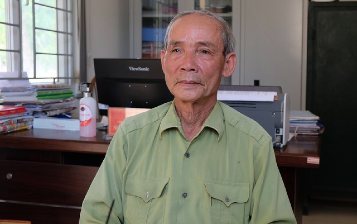 Ông Chiêng cho biết sẽ làm công việc này đến khi nào không còn đi được nữa