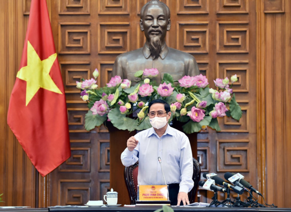 Thủ Tướng yêu cầu Bộ Y tế chịu trách nhiệm về lựa chọn vắc-xin và các nội dung báo cáo
liên quan đến việc mua vắc-xin Pfizer