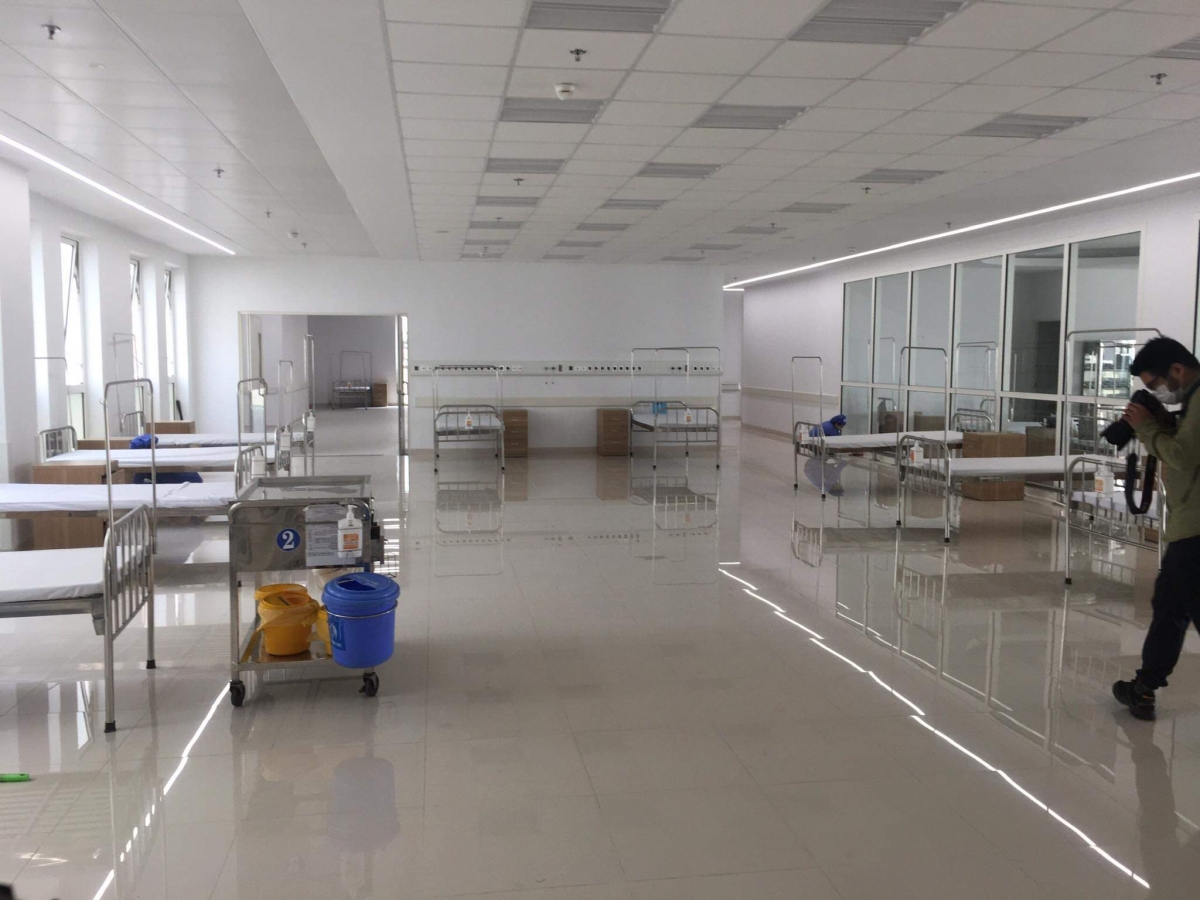 Những thiết bị y tế đầu tiên được thiết lập tại Bệnh viện dã chiến Hà Nam