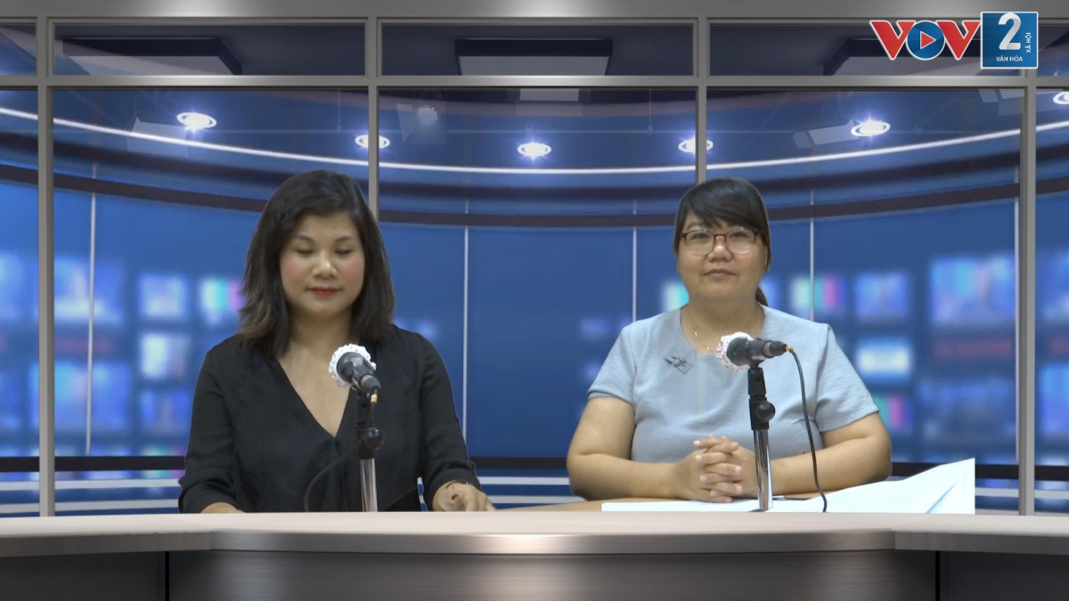 TS Phạm Hải Chung, Giảng viên Viện Đào tạo Báo chí và Truyền thông, trường ĐH Khoa học xã hội và Nhân văn, ĐH Quốc gia Hà Nội trao đổi trực tiếp tại phòng thu VOV2