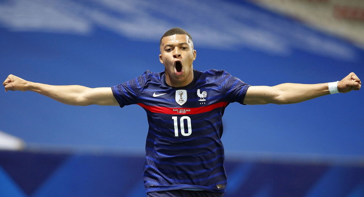Kylian Mbappe và