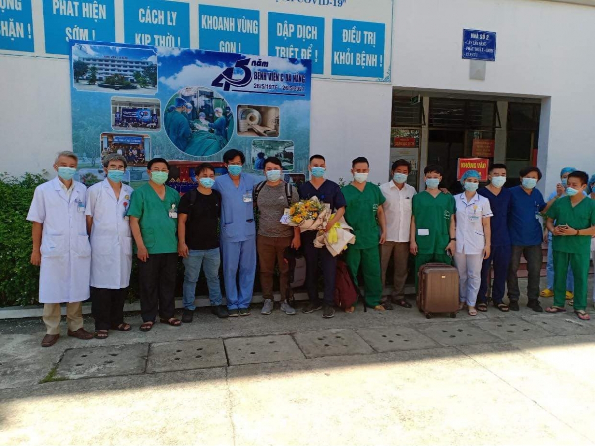 Đội chi viện của Bệnh viện C Đà Nẵng cho điểm nóng Bắc Giang