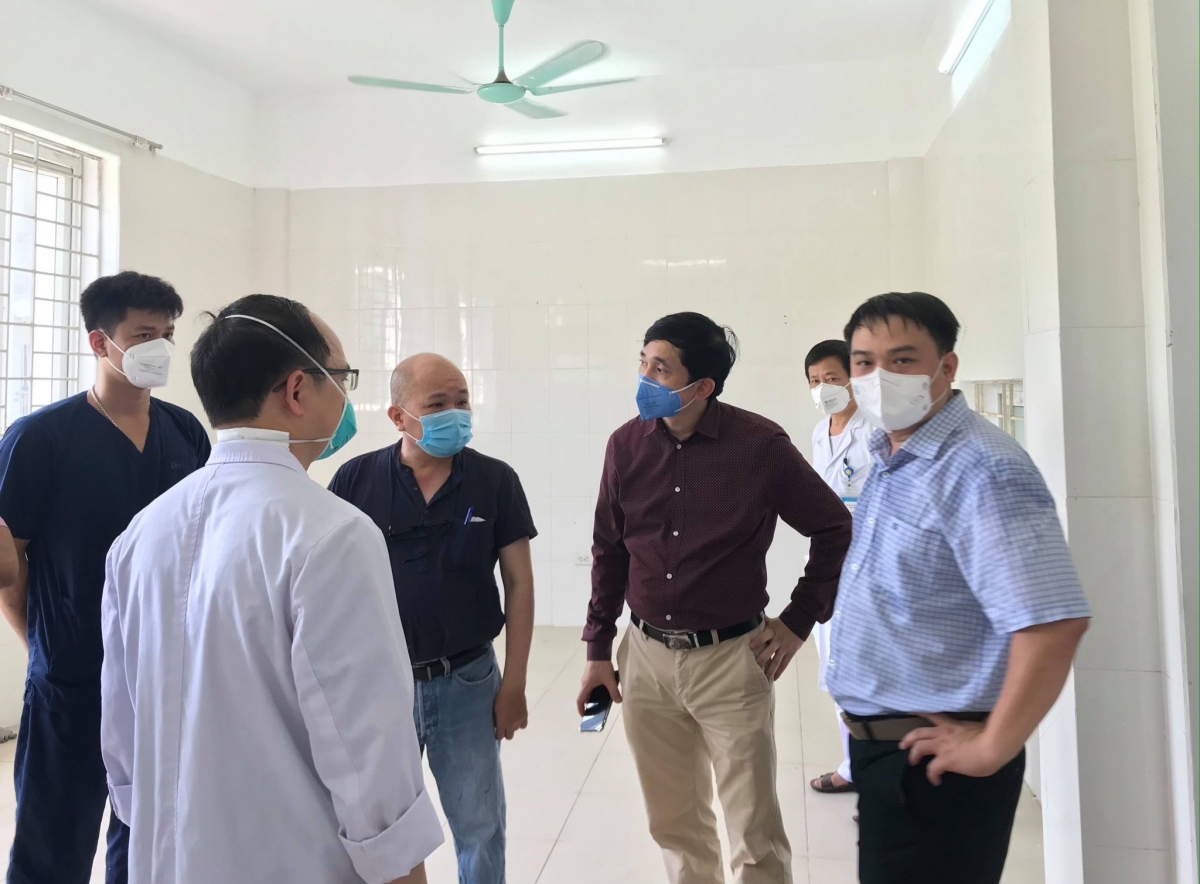 TS.BS Đỗ Ngọc Sơn chịu trách nhiệm giám sát hoàn thiện Trung tâm hồi sức tích cực lớn nhất miền Bắc