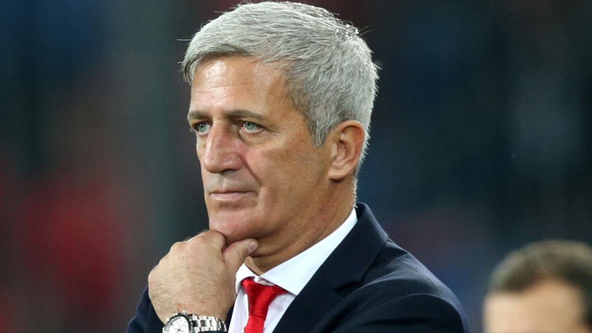 HLV Vladimir Petkovic dè dặt trước trận đối đầu với Pháp (Ảnh: Internet)