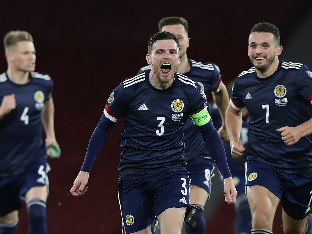 Andy Robertson sẽ được đẩy lên cao hơn để hỗ trợ tấn công