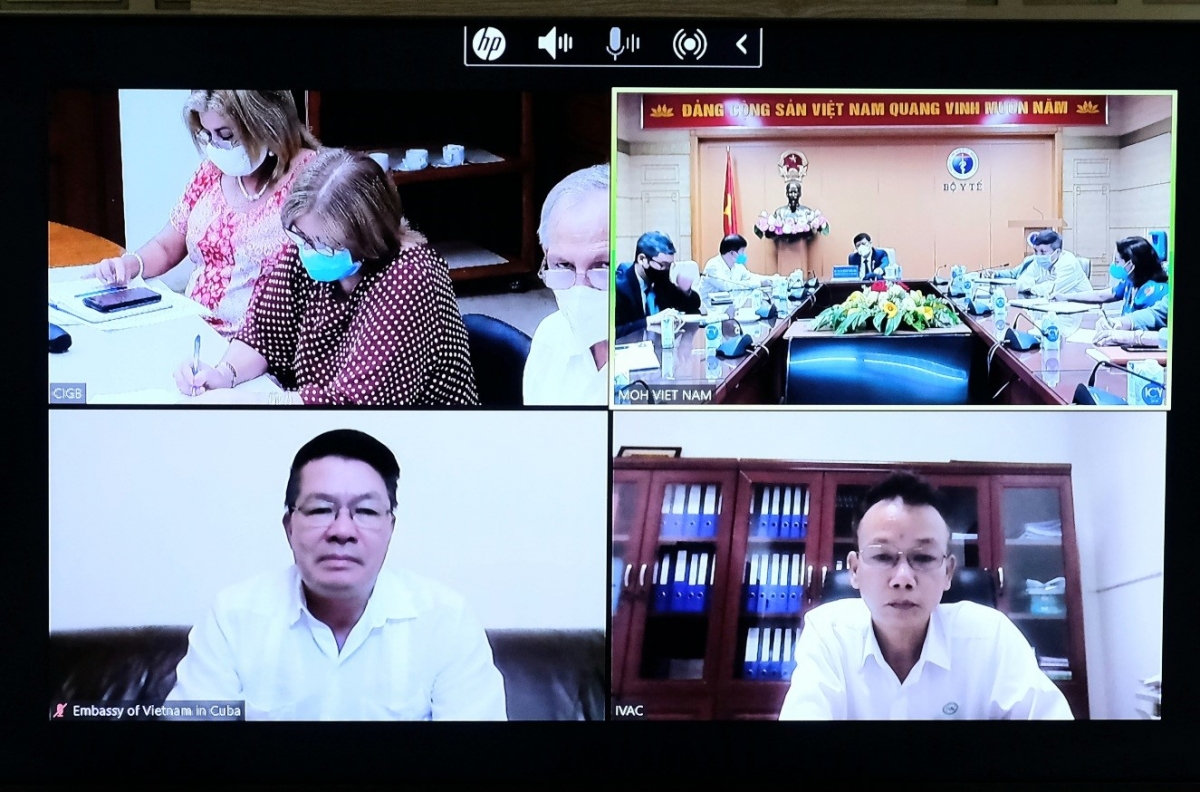 Hình ảnh tại buổi làm việc trực tuyến