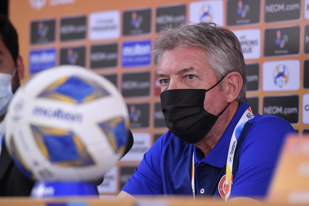 HLV Jurgen Gede và các học trò có chiến thắng đầu tiên tại AFC Champions League