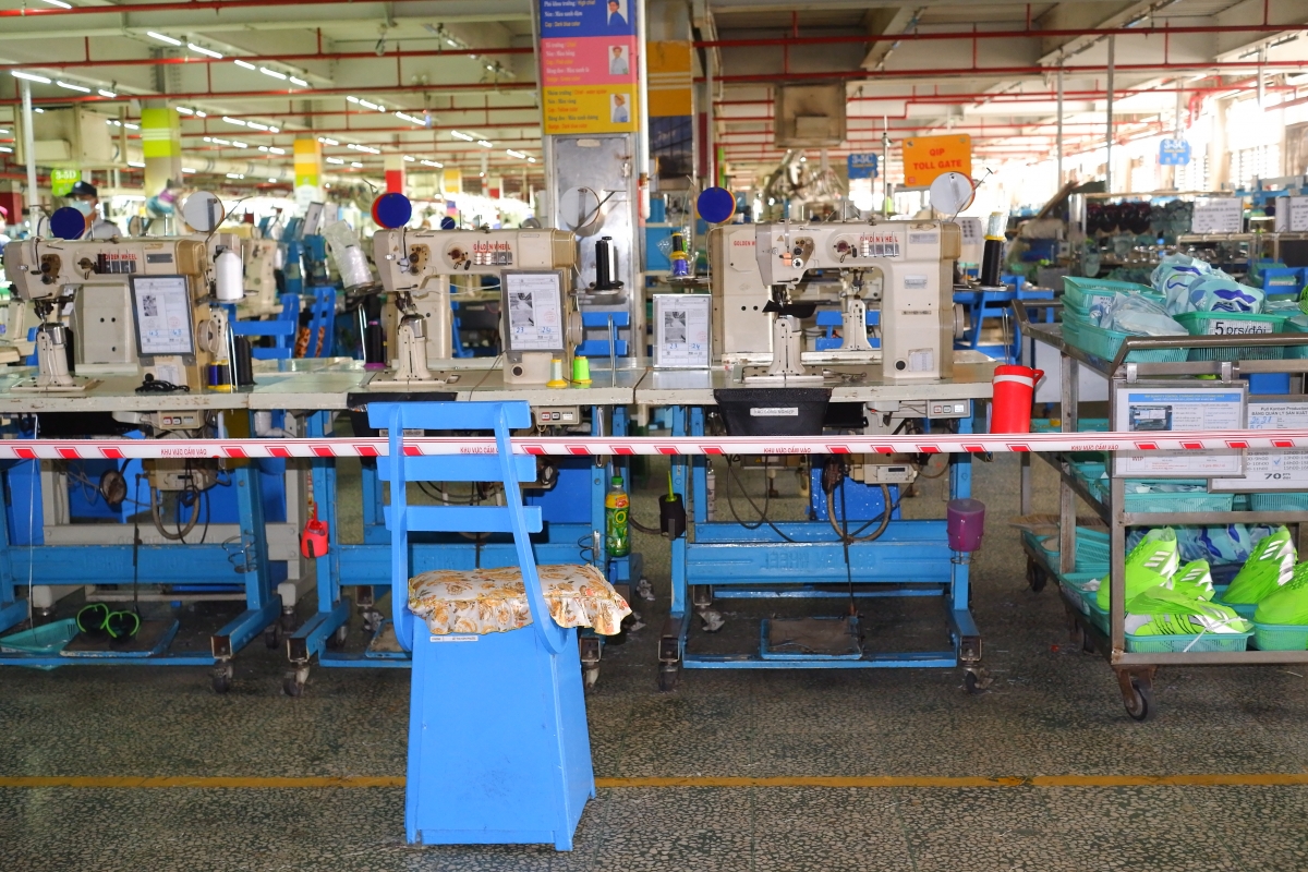 Phong tỏa khu vực làm việc của công nhân
