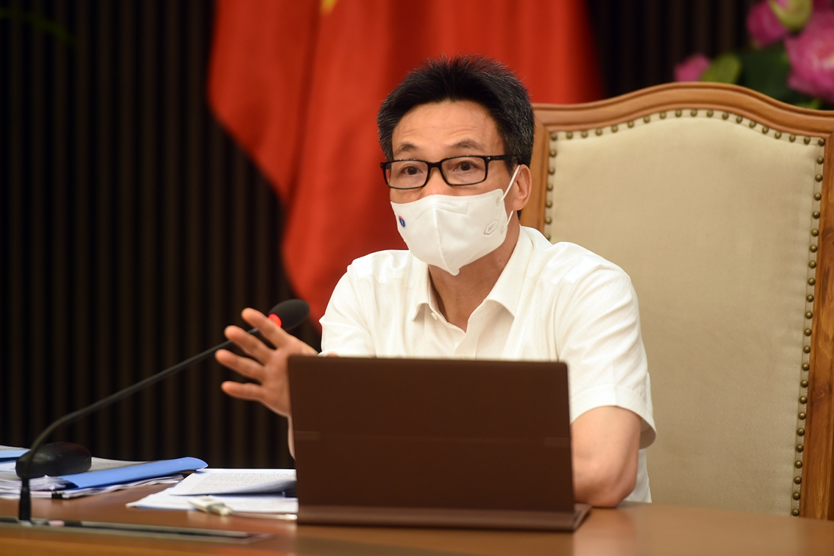 Phó Thủ tướng Vũ Đức Đam chủ trì cuộc họp chiều 23/6. Ảnh: VGP