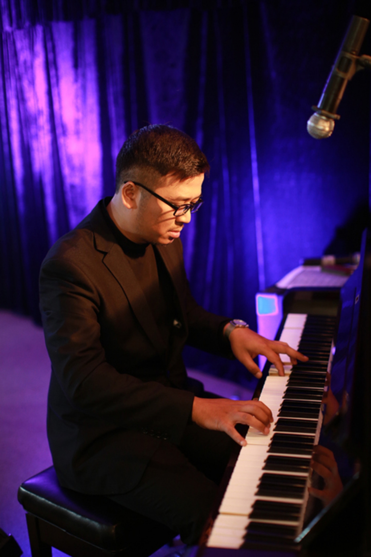 Tiến Minh đến với nhạc phim chỉ với chút vốn học piano hồi bé