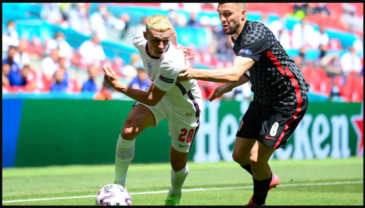 Phil Foden nhuộm vàng và để kiểu tóc Gazza tại Euro 2020