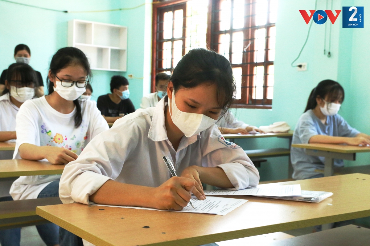 Thí sinh thi đợt 1 tại Bắc Giang