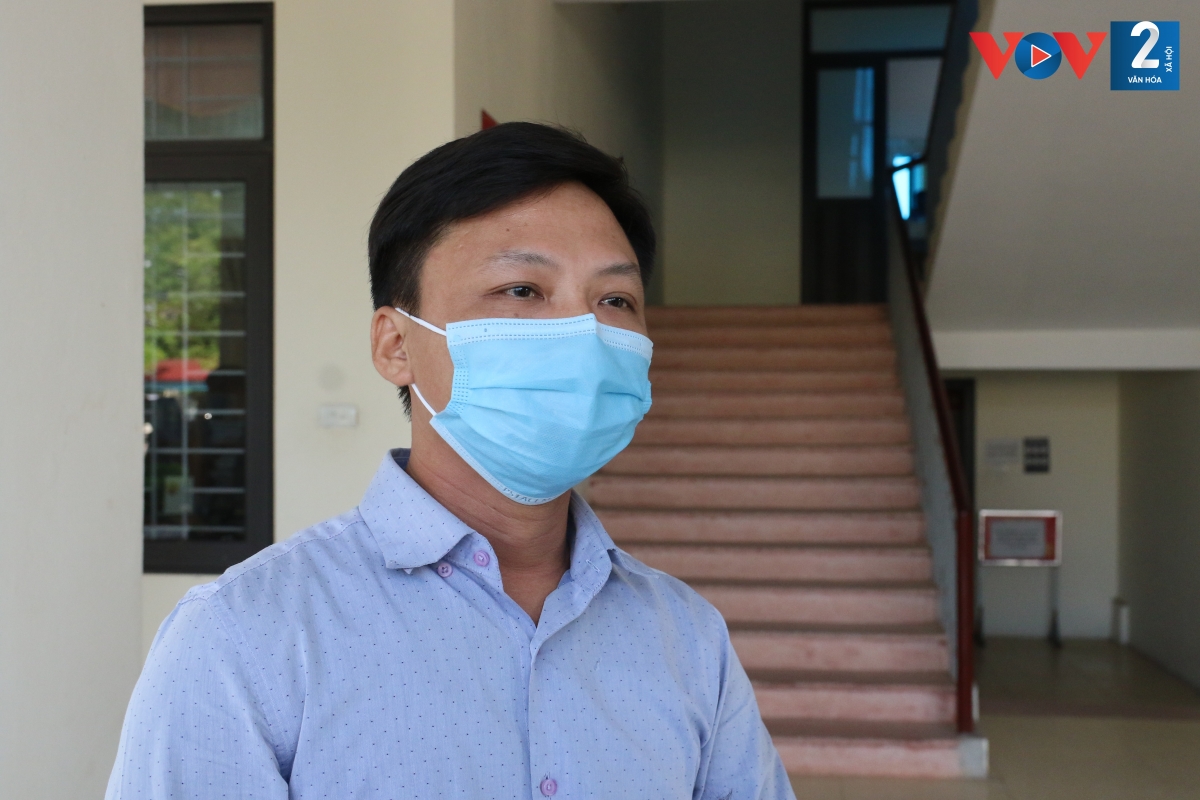 Thầy giáo Ngô Duy Quang, giáo viên dạy Giáo dục công dân trường THPT Hiệp Hòa 2
(Hiệp Hòa, Bắc Giang)