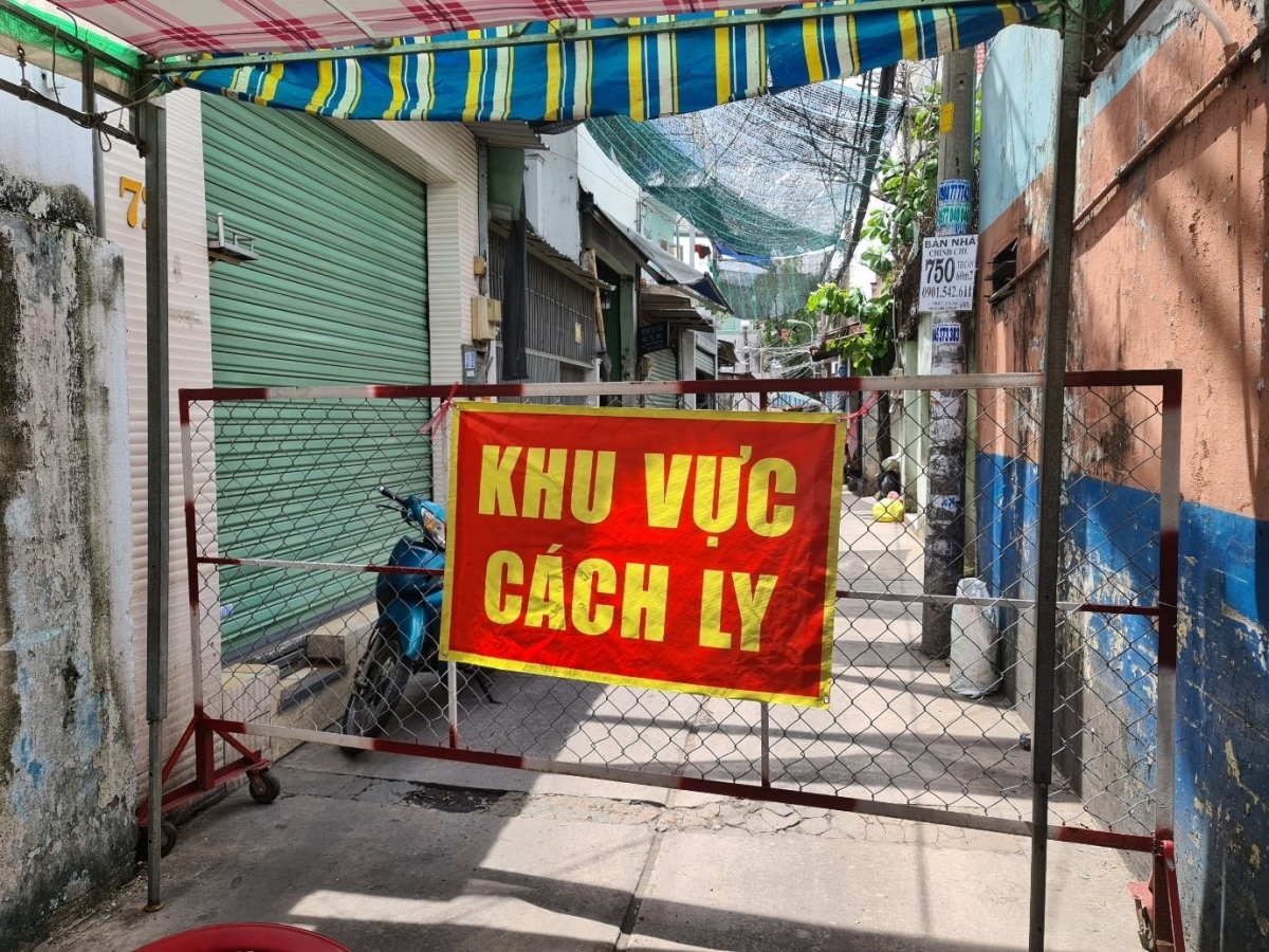 Trên địa bàn TP.HCM hiện có hơn 600 điểm phong tỏa để phòng chống dịch