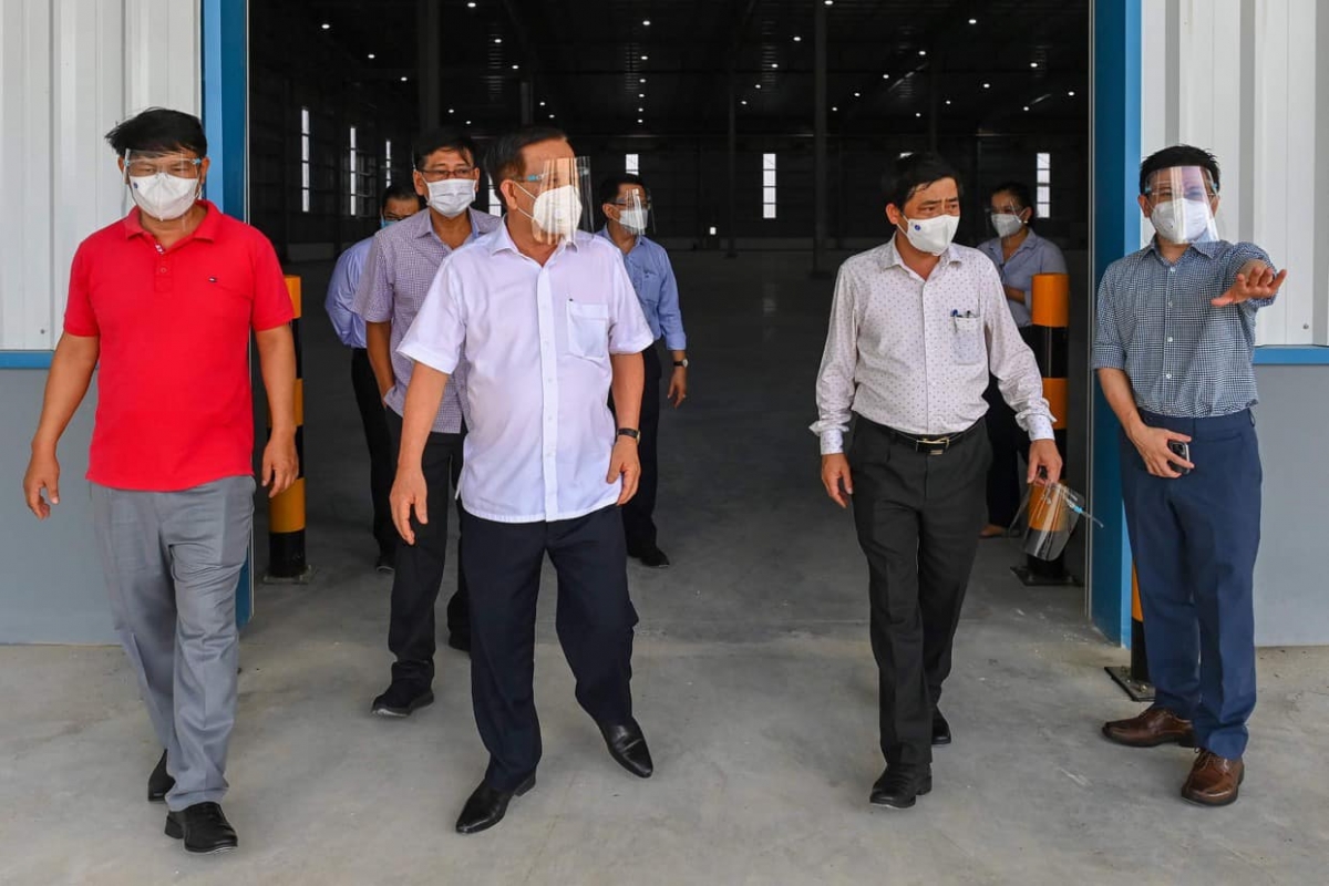 Đoàn công tác Bộ Y tế cùng UBND tỉnh Bình Dương khảo sát thực địa tại Bệnh viện dã chiến