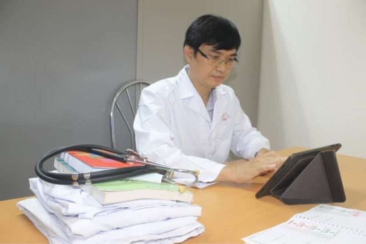 BS Trần Nam Chung, Phó Trưởng khoa cơ xương khớp, Bệnh viện E