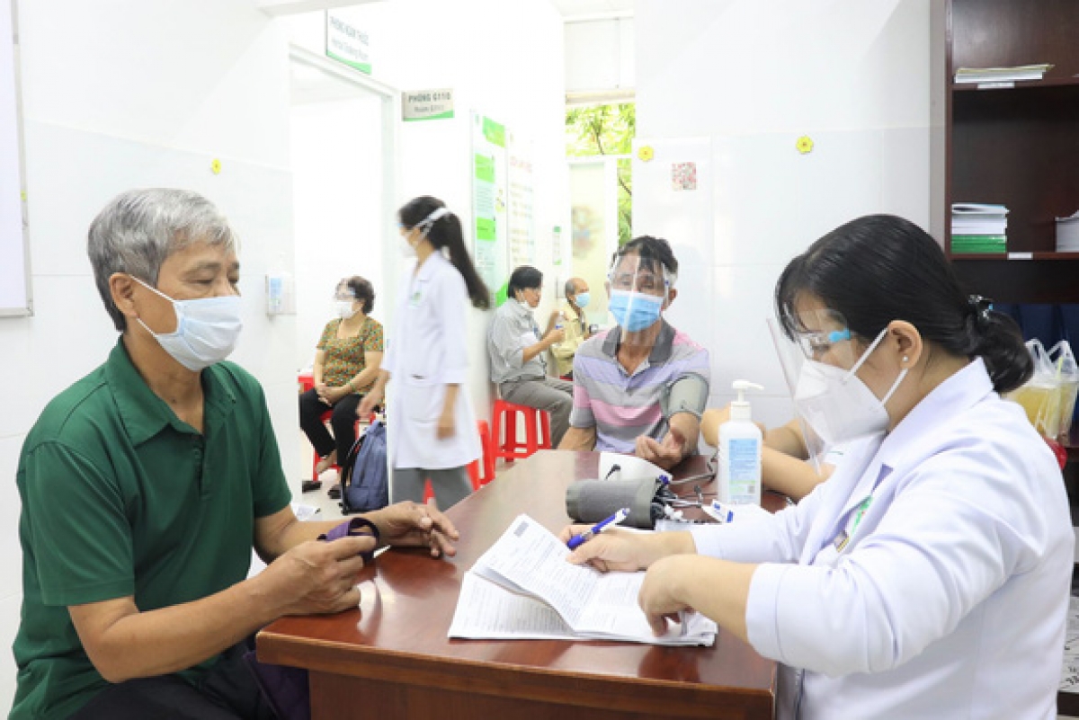 TPHCM đang triển khai tiêm vaccine phòng COVID-19 đợt 5