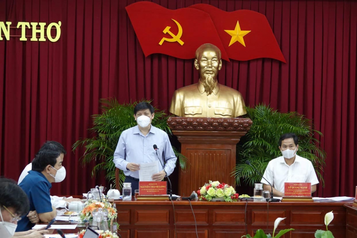 Bộ trưởng Nguyễn Thanh Long tại buổi làm việc với TP Cần Thơ