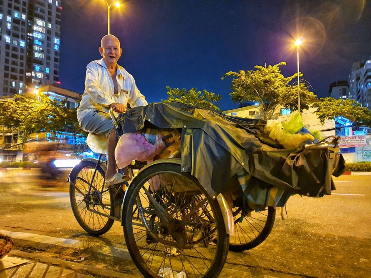 Người chạy xích lô, xe ôm truyền thống sẽ được nhận hỗ trợ