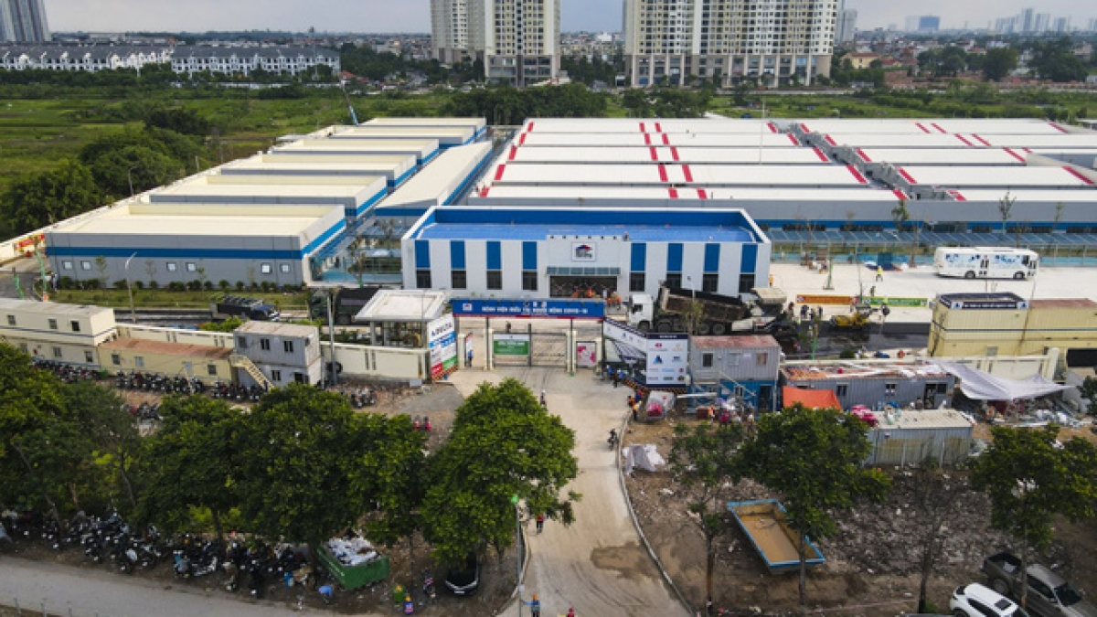 Toàn cảnh Bệnh viện điều trị Covid-19- Y Hà Nội